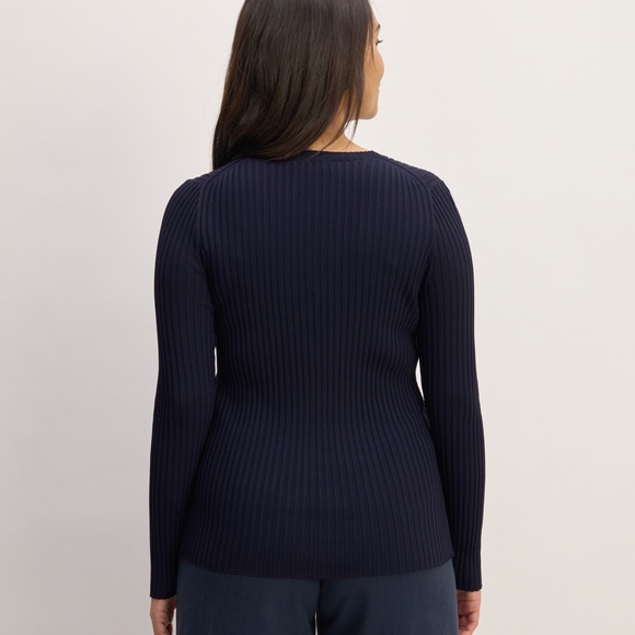Everlane The Viscose Knit Crew, in Navy Small NWOT - Picture 4 of 7